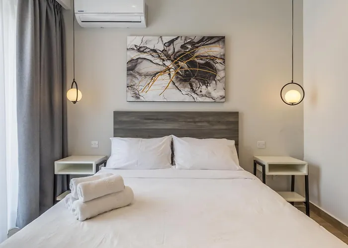 Cozy In The Heart Of Paceville - Olo Living By Sf Homes Affittacamere San Giuliano