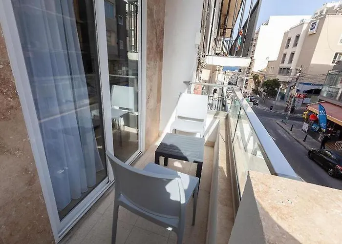 Cozy In The Heart Of Paceville - Olo Living By Sf Homes